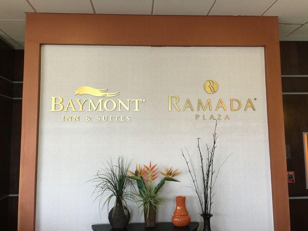 Baymont By Wyndham Fayetteville Fort Bragg Area Exterior photo